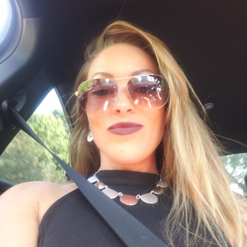 Meet your Posher, Erica